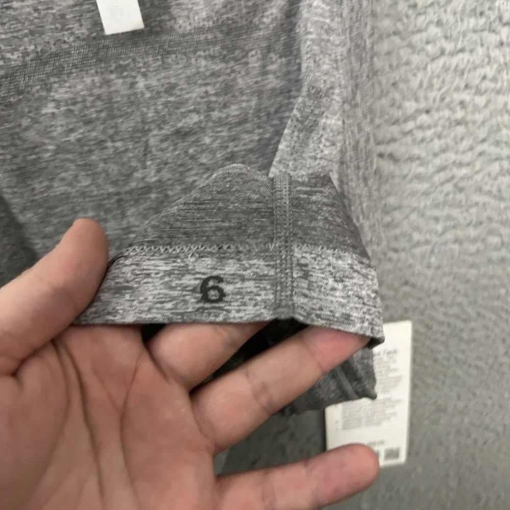 Lululemon Shirt Womens 6 Gray Swiftly Relaxed Tank Top Stretch Gym Active Wear - Picture 7 of 11